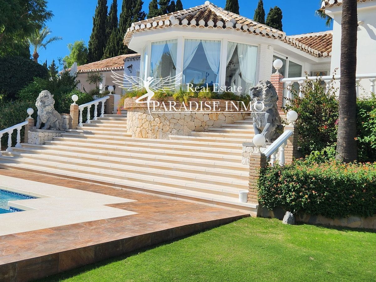 Chalet Independiente en venta Benalmádena, Málaga. Ref: 7211. Paradise Group 