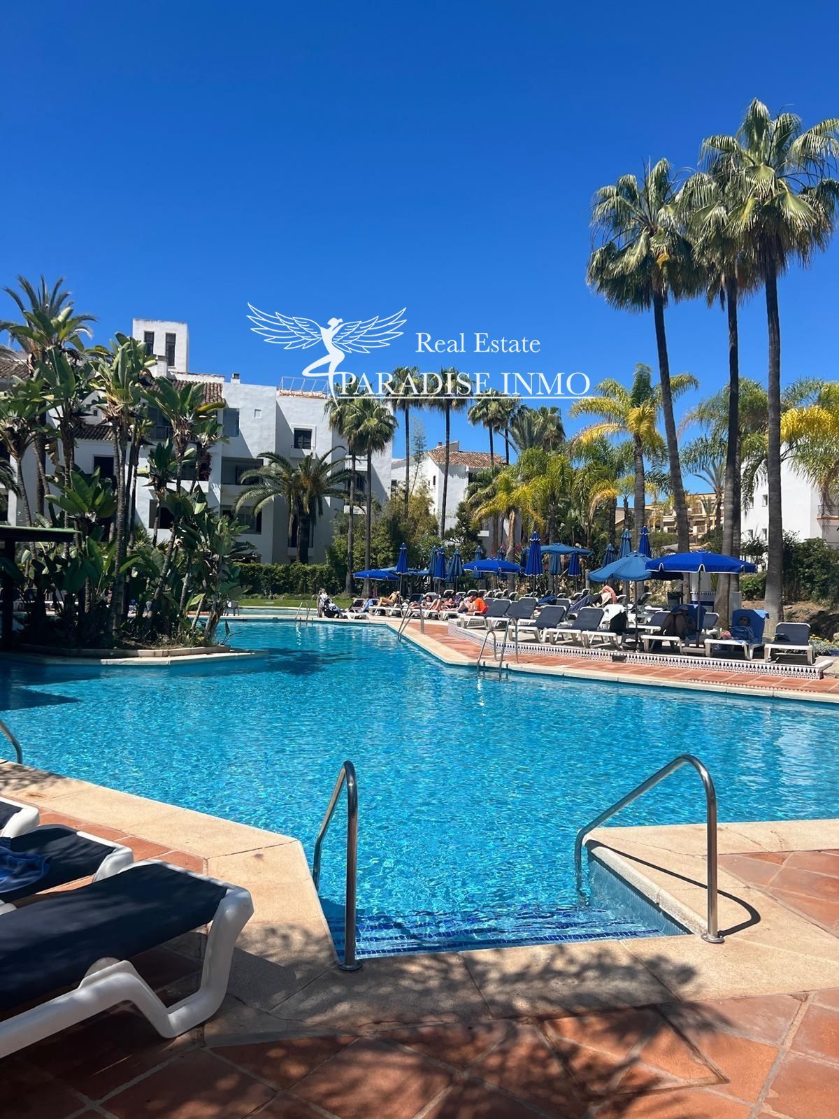 Flat for sale Marbella, Málaga. Ref: 7213. Paradise Group 