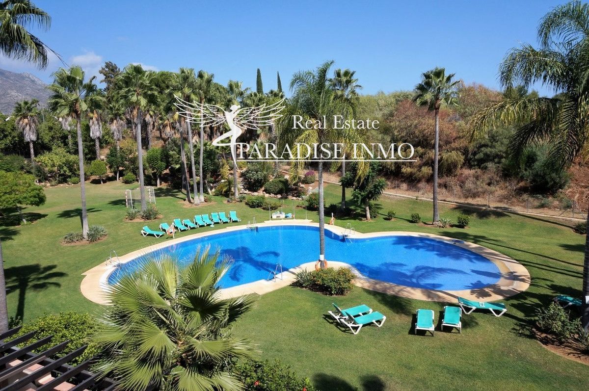 Flat for sale Marbella, Málaga. Ref: 7220. Paradise Group 