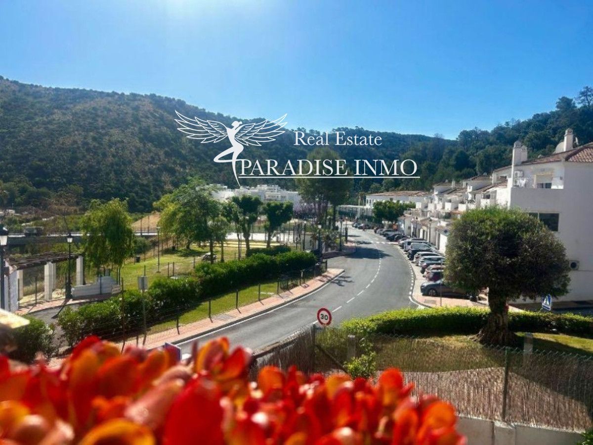 Chalet Independiente en venta Benahavis, Málaga. Ref: 7254. Paradise Group 
