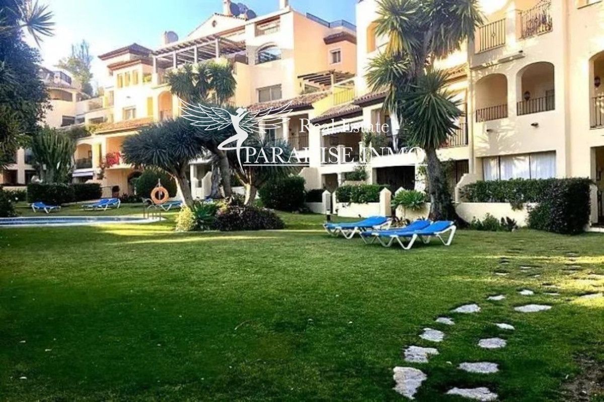 Flat for sale Marbella, Málaga. Ref: 7257. Paradise Group 