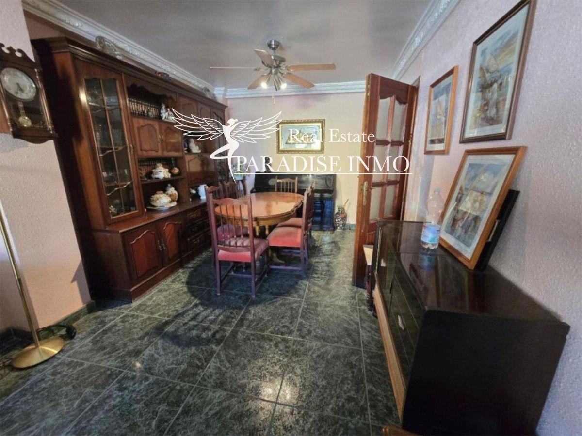 Flat for sale Marbella, Málaga. Ref: 7266. Paradise Group 