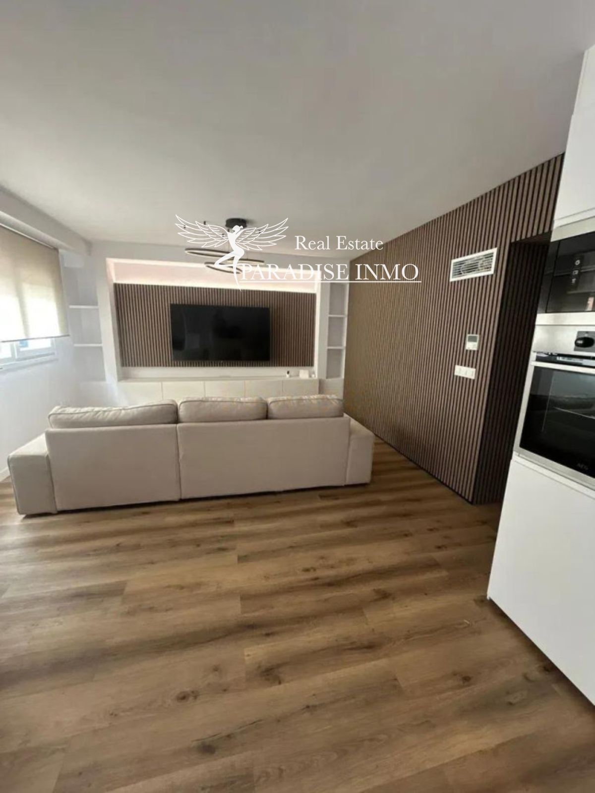 Flat for sale Estepona, Málaga. Ref: 7272. Paradise Group 