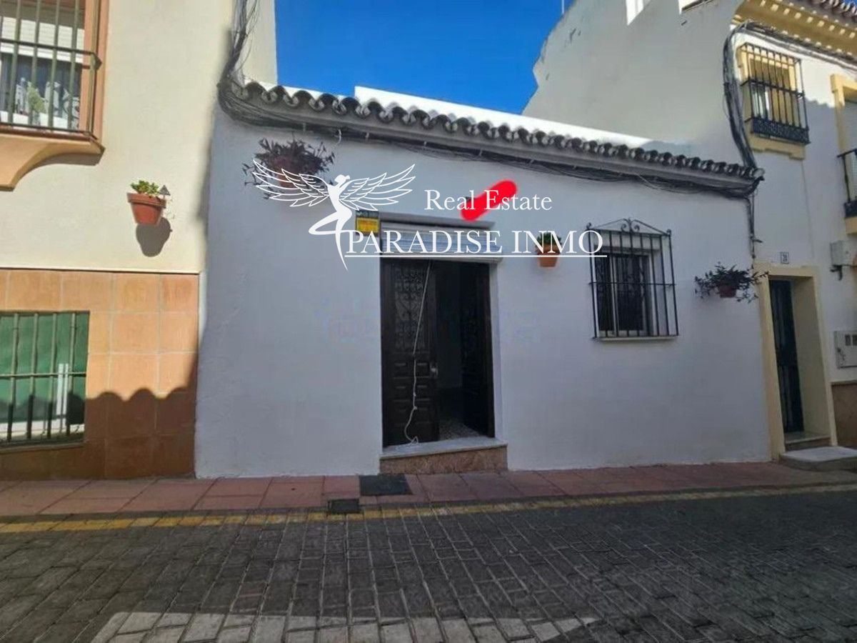 Casa en venta Estepona, Málaga. Ref: 7299. Paradise Group 