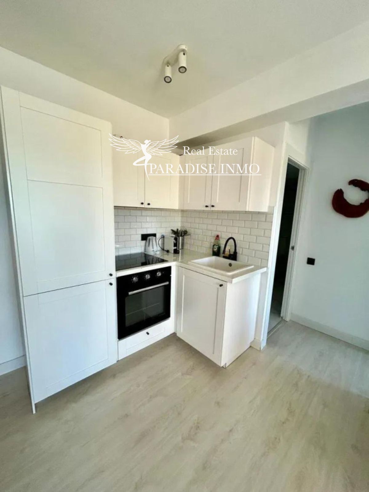 Flat for sale Marbella, Málaga. Ref: 7315. Paradise Group 