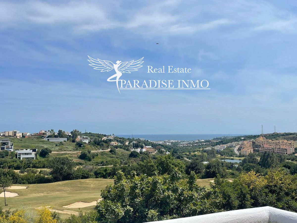 Flat for sale Estepona, Málaga. Ref: 7331. Paradise Group 
