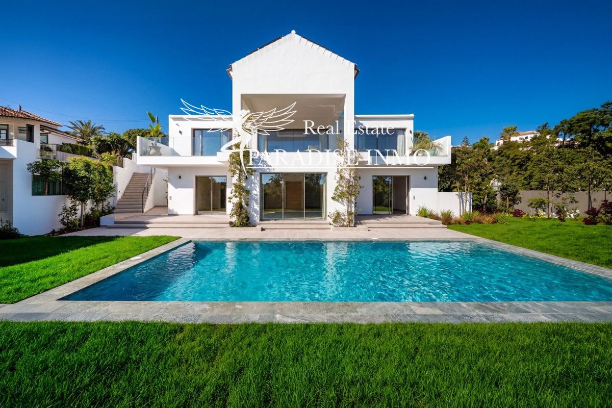 Chalet Independiente en venta Marbella, Málaga. Ref: 7364. Paradise Group 