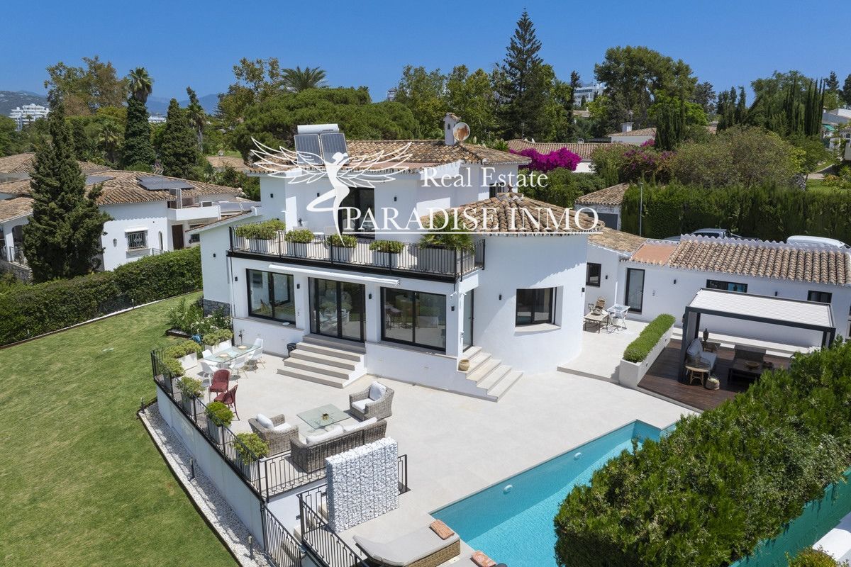 Chalet Independiente en venta Marbella, Málaga. Ref: 7384. Paradise Group 