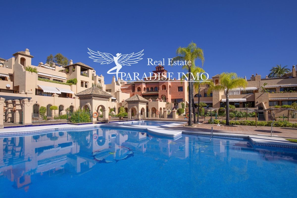Flat for sale Estepona, Málaga. Ref: 7392. Paradise Group 