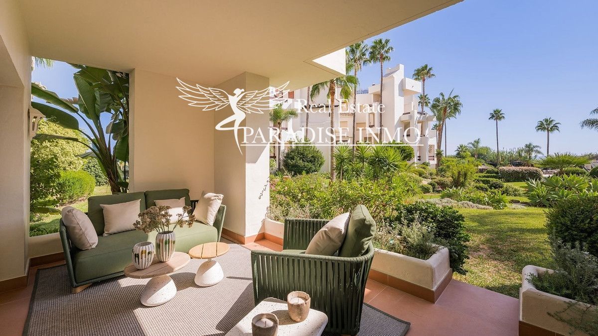 Flat for sale Estepona, Málaga. Ref: 7406. Paradise Group 