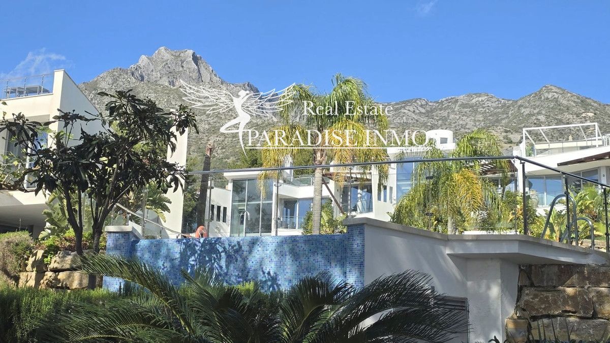 Chalet Independiente en venta Marbella, Málaga. Ref: 7410. Paradise Group 