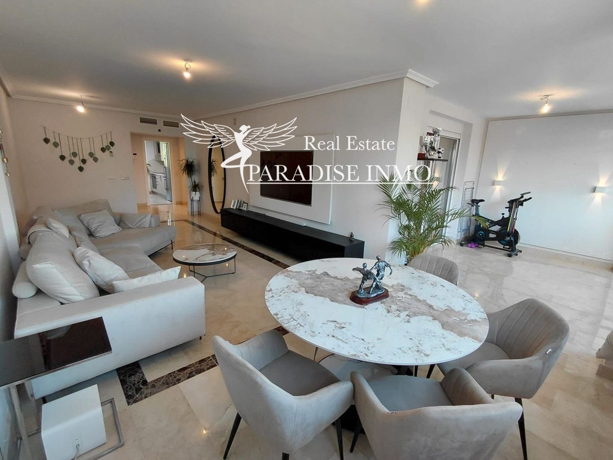 Flat for sale Marbella, Málaga. Ref: 7412. Paradise Group 