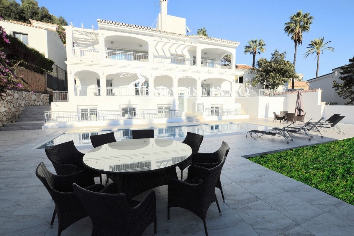 Chalet Independiente en venta Benalmádena, Málaga. Ref: 7415. Paradise Group 