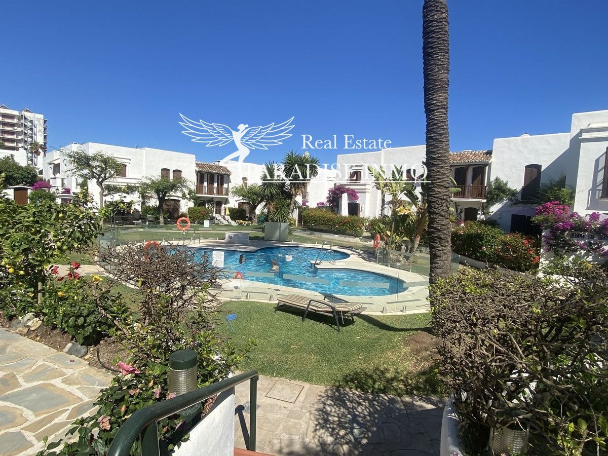 Casa en venta Estepona, Málaga. Ref: 7458. Paradise Group 