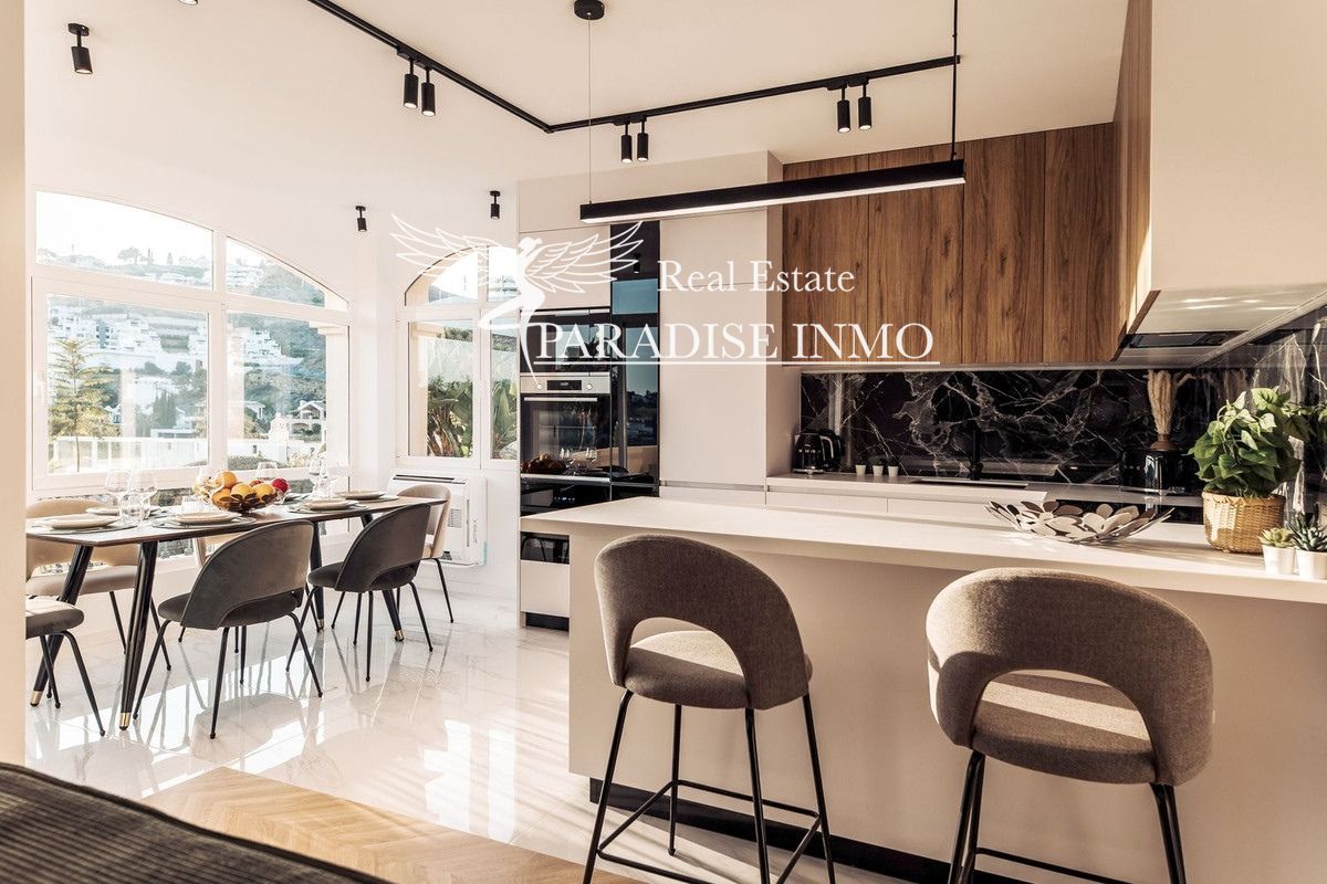 Flat for sale Benahavis, Málaga. Ref: 7482. Paradise Group 