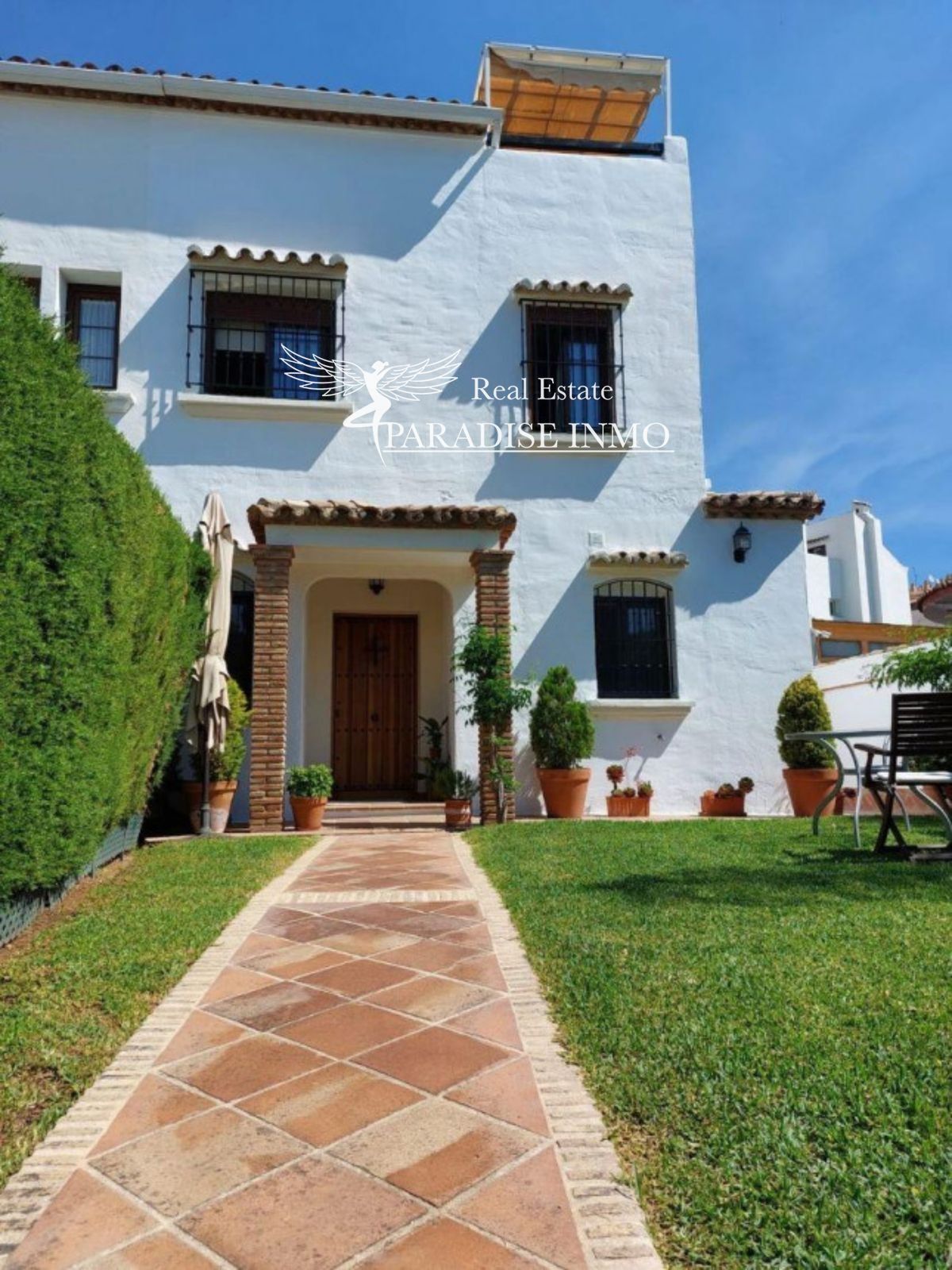 Chalet Independiente en venta Marbella, Málaga. Ref: 7497. Paradise Group 
