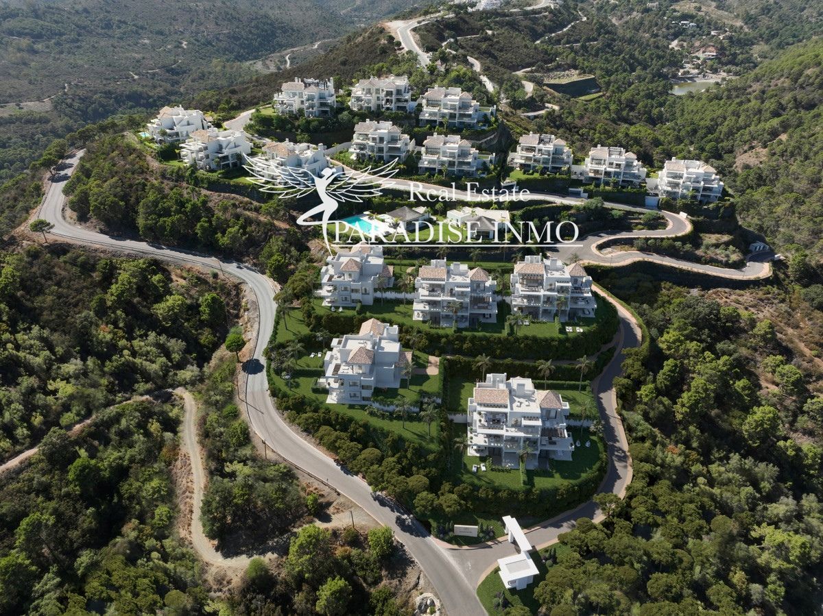 Flat for sale Benahavis, Málaga. Ref: 7564. Paradise Group 