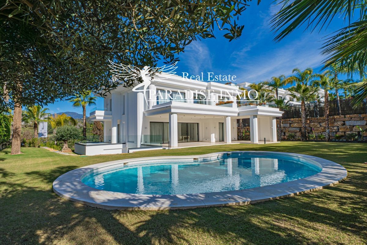 Chalet Independiente en venta Marbella, Málaga. Ref: 7724. Paradise Group 