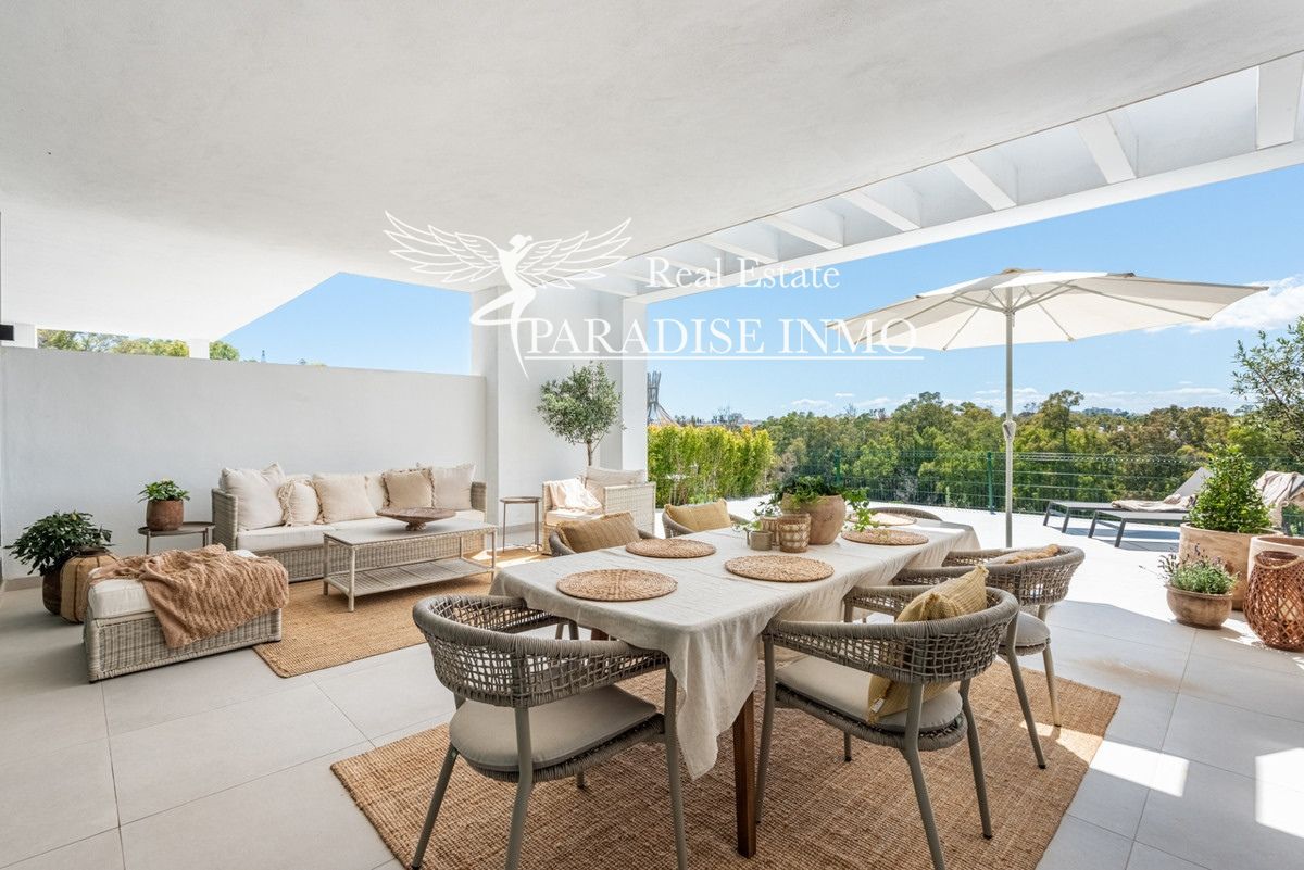Chalet Independiente en venta Marbella, Málaga. Ref: 8172. Paradise Group 