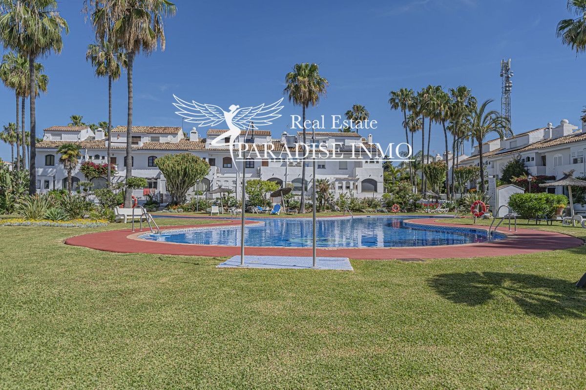 Casa en venta Estepona, Málaga. Ref: 8190. Paradise Group 