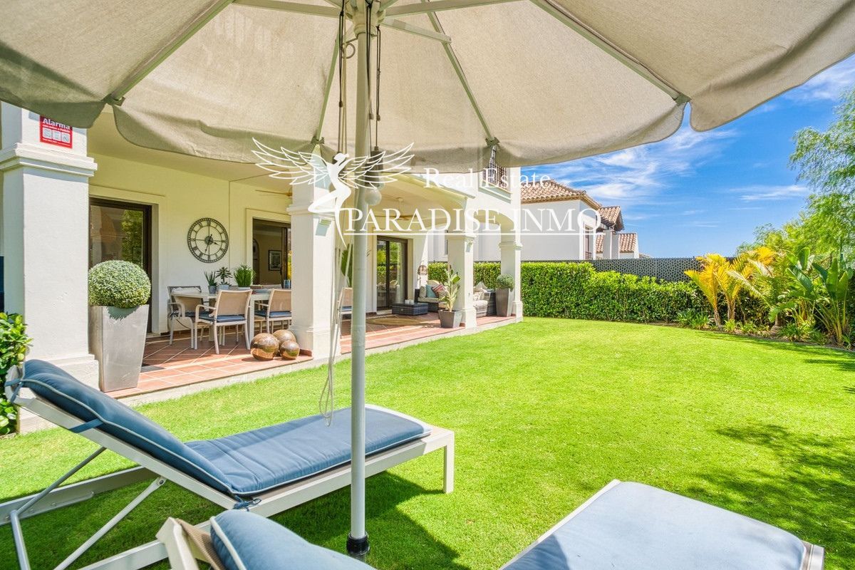 Chalet Independiente en venta Estepona, Málaga. Ref: 8241. Paradise Group 