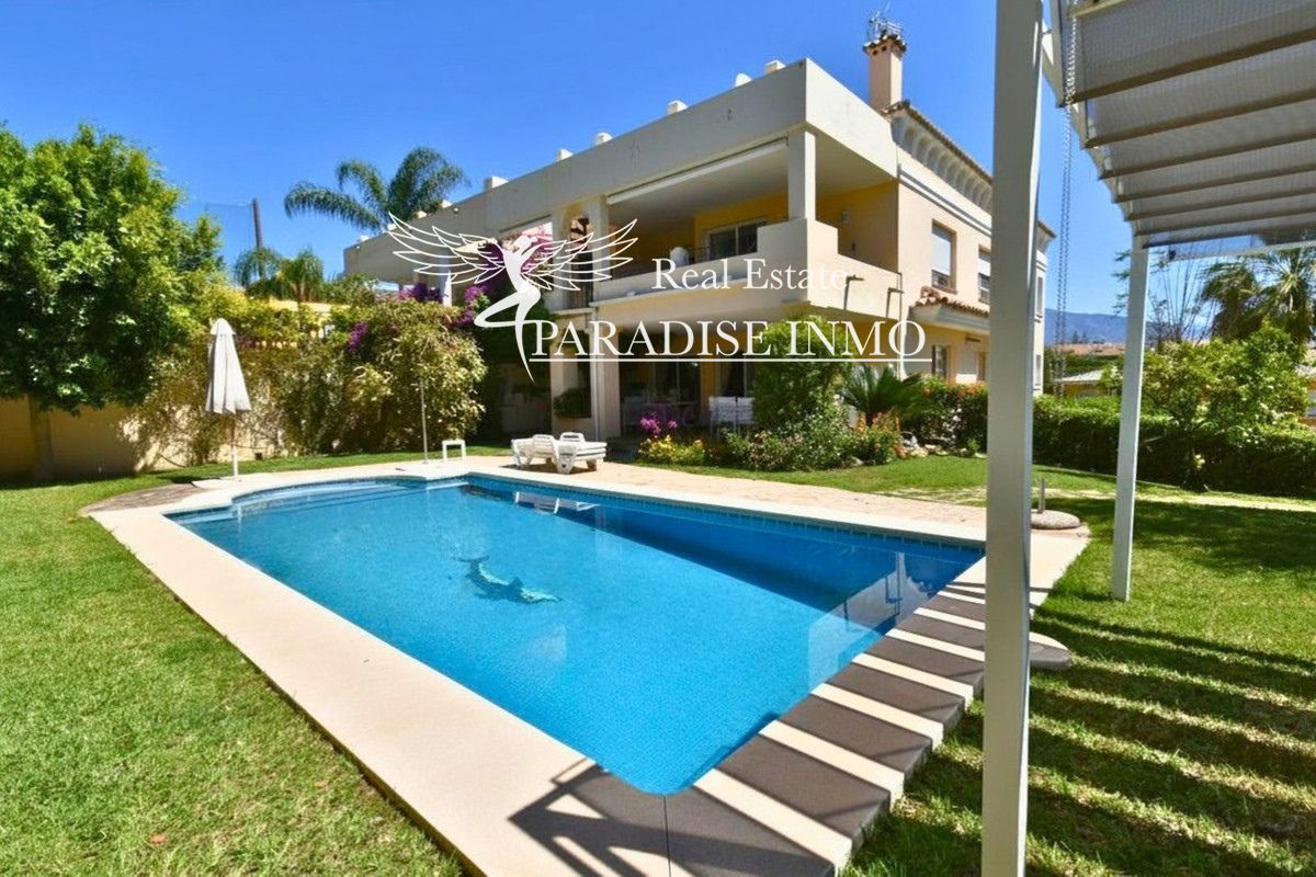 Chalet Independiente en venta Marbella, Málaga. Ref: 8253. Paradise Group 