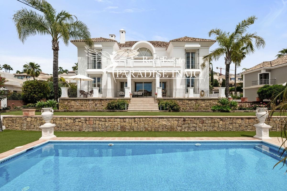 Chalet Independiente en venta Marbella, Málaga. Ref: 8255. Paradise Group 