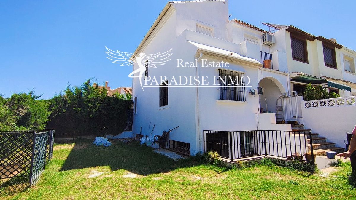 Chalet Independiente en venta Estepona, Málaga. Ref: 8313. Paradise Group 