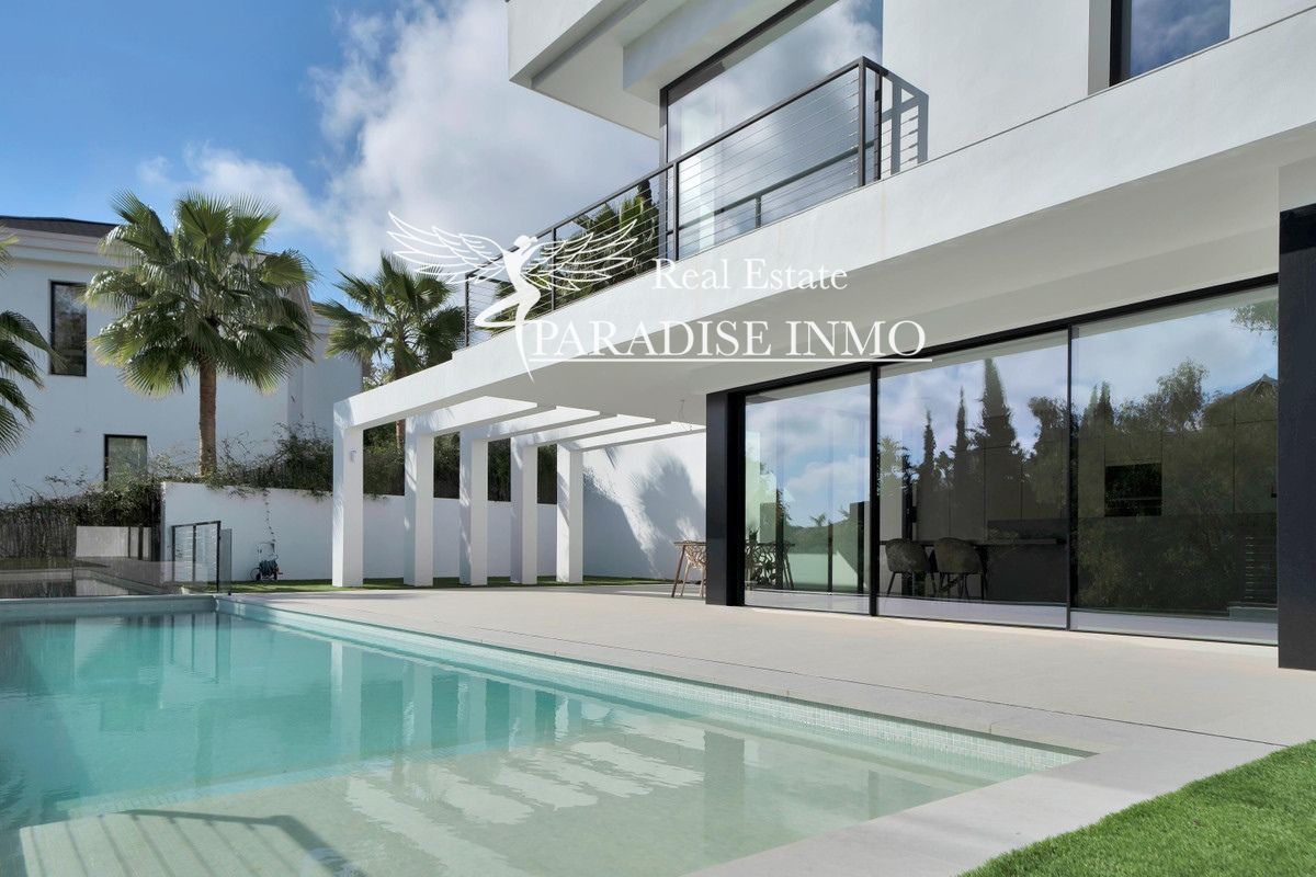 Chalet Independiente en venta Benahavis, Málaga. Ref: 8328. Paradise Group 