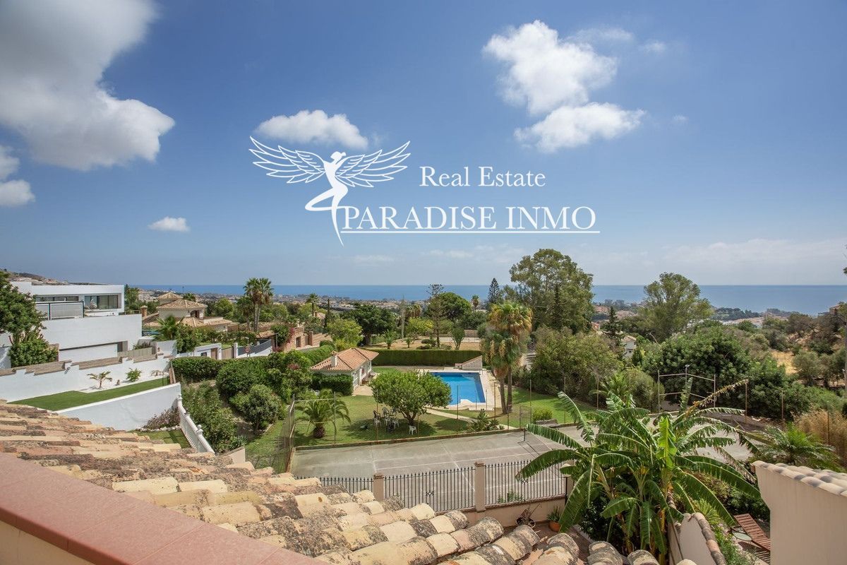 Chalet Independiente en venta Benalmádena, Málaga. Ref: 8340. Paradise Group 
