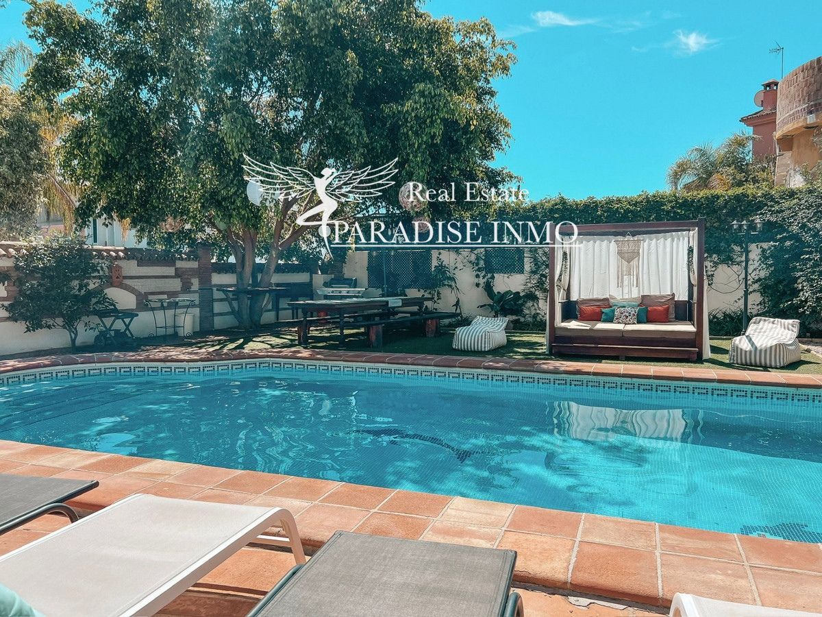 Chalet Independiente en venta Marbella, Málaga. Ref: 8393. Paradise Group 