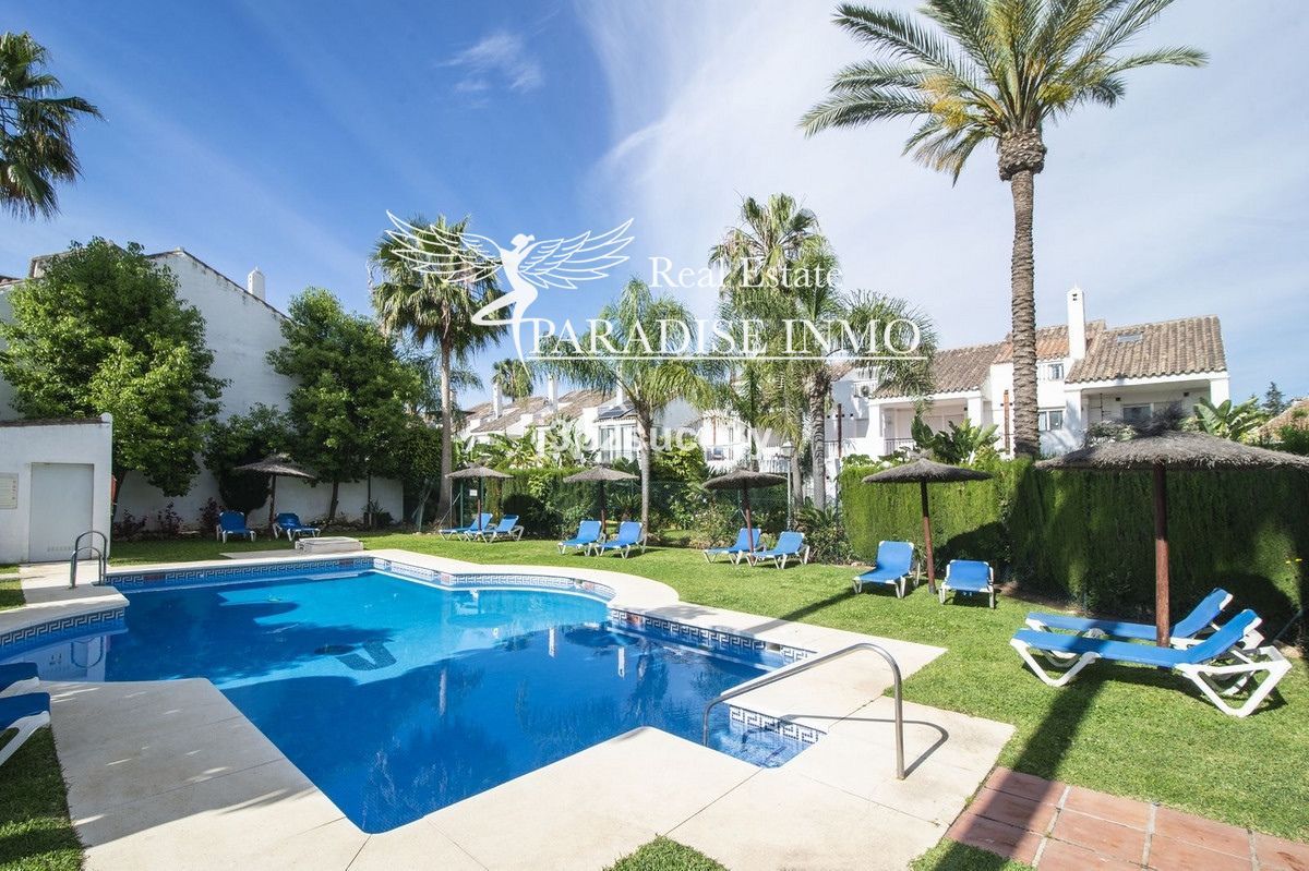 Chalet Independiente en venta Marbella, Málaga. Ref: 8499. Paradise Group 