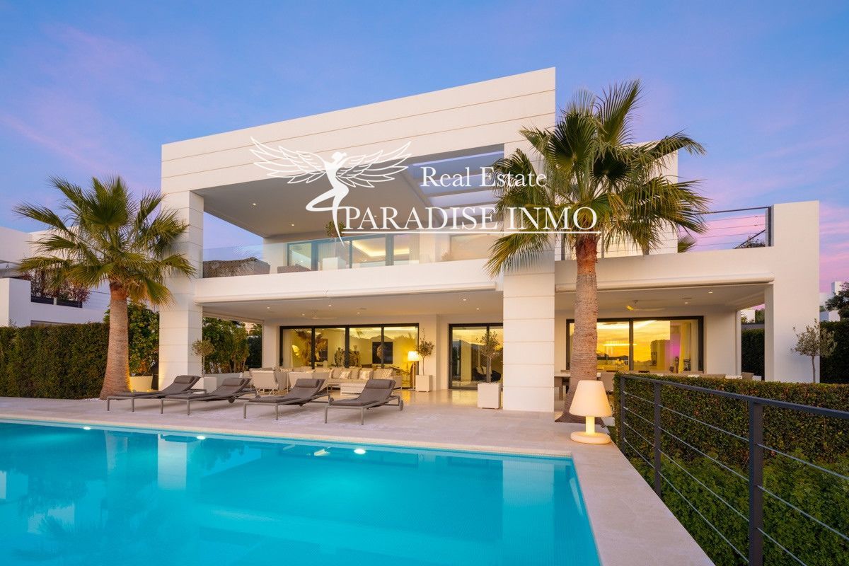 Chalet Independiente en venta Marbella, Málaga. Ref: 8546. Paradise Group 