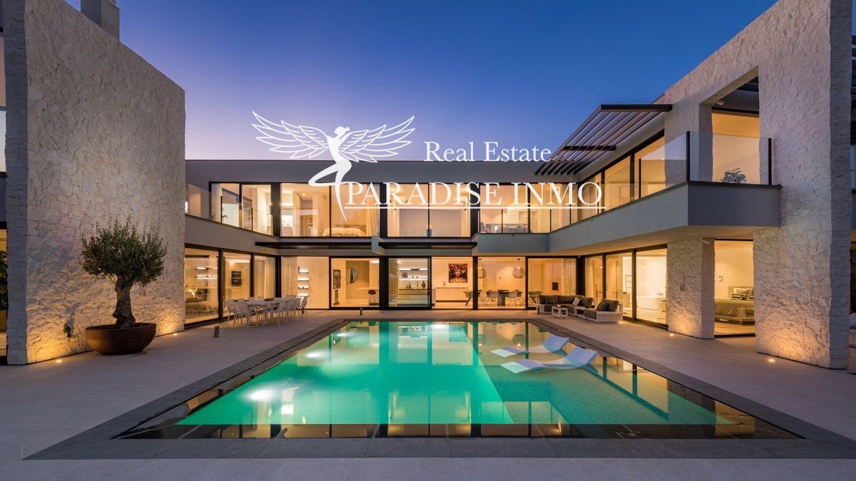 Chalet Independiente en venta Benahavis, Málaga. Ref: 8583. Paradise Group 