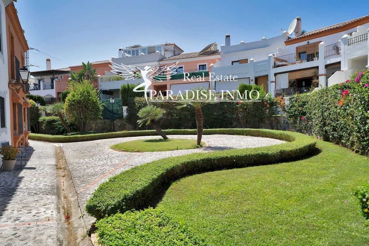 Casa en venta Estepona, Málaga. Ref: 8602. Paradise Group 
