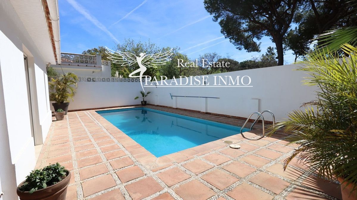 Chalet Independiente en venta Marbella, Málaga. Ref: 8690. Paradise Group 
