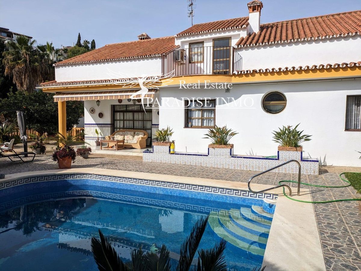 Chalet Independiente en venta Benalmádena, Málaga. Ref: 8711. Paradise Group 