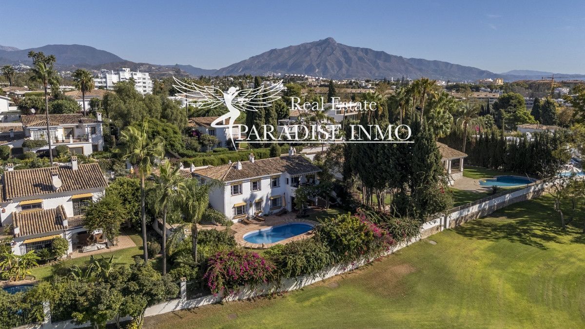 Chalet Independiente en venta Marbella, Málaga. Ref: 8751. Paradise Group 