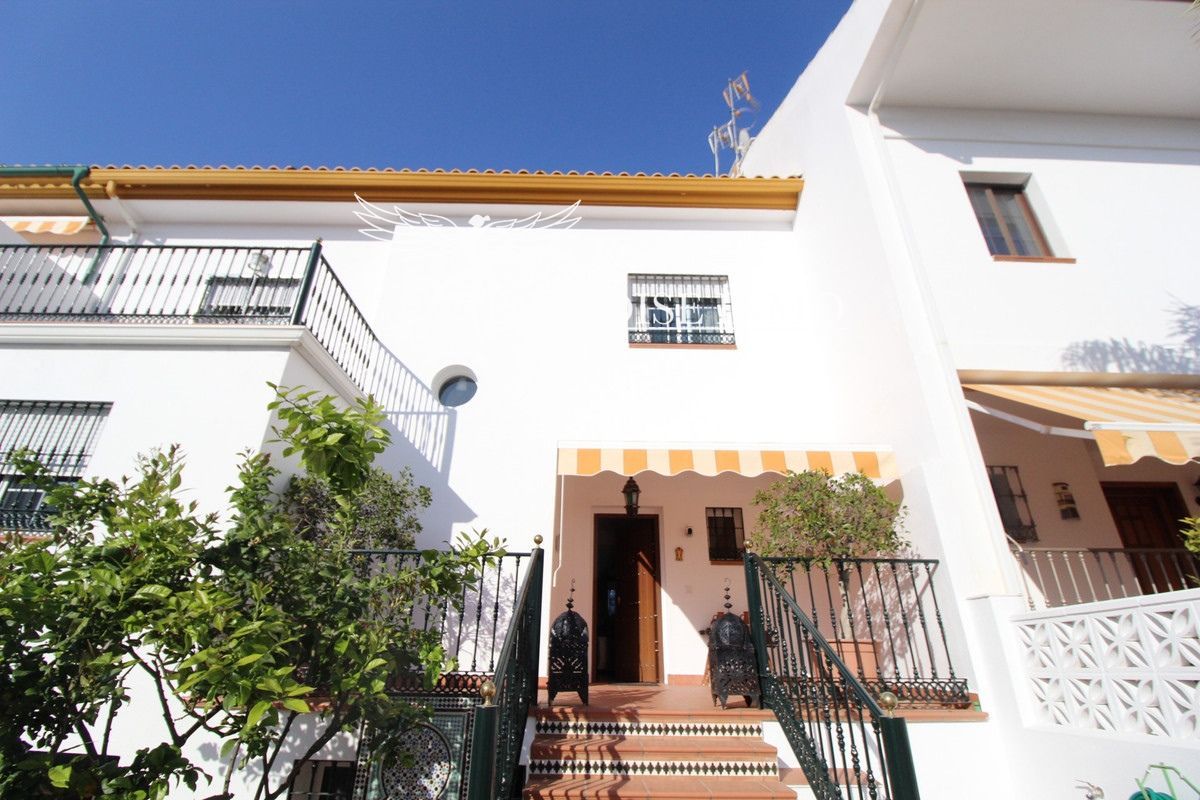 Дом на продажу Marbella, Málaga. Ref: 8859. Paradise Group 