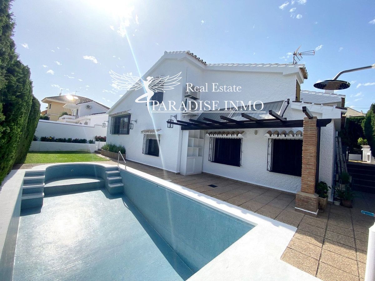 Вилла на продажу Fuengirola, Málaga. Ref: 8931. Paradise Group 