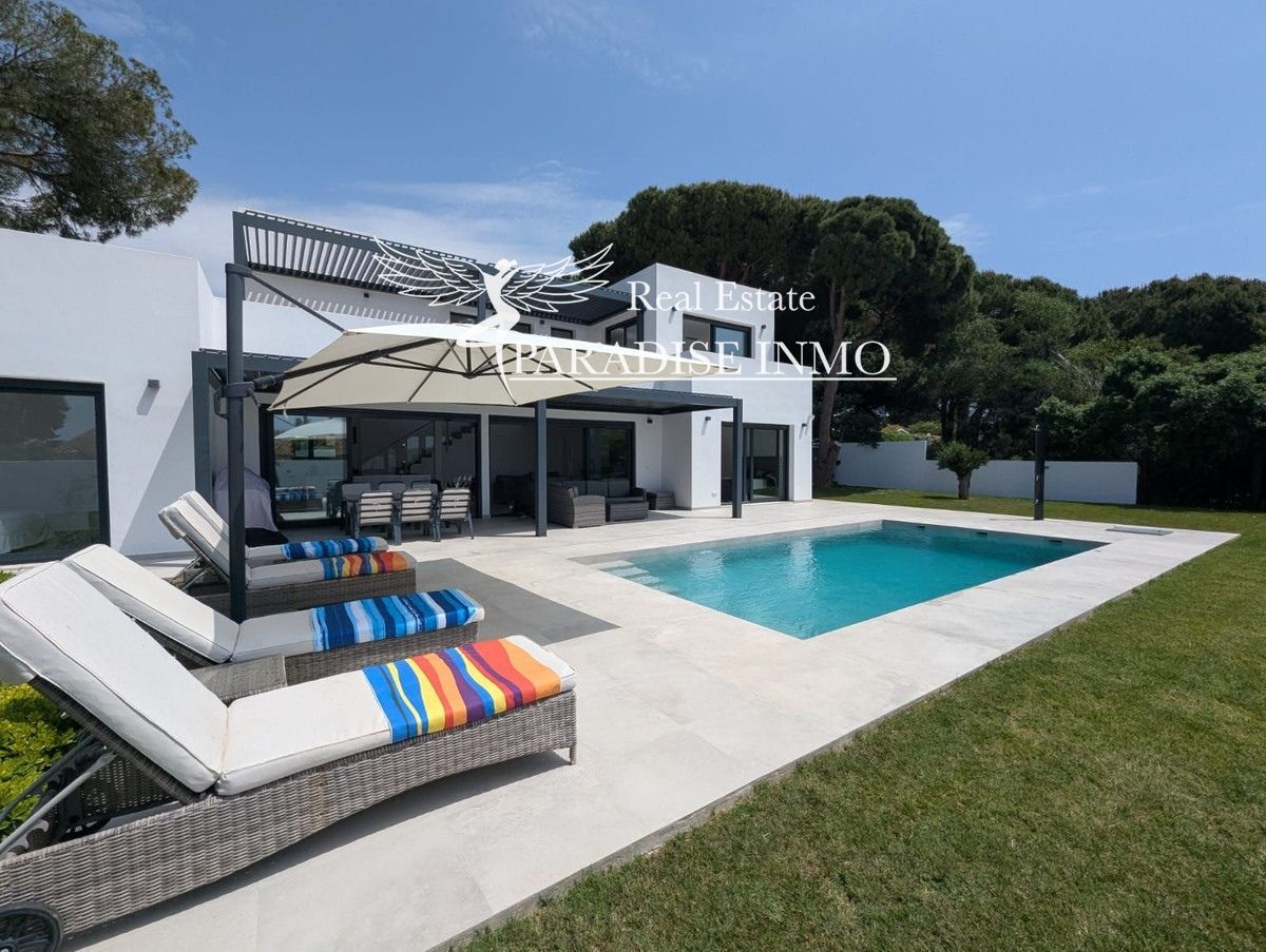 Вилла на продажу Marbella, Málaga. Ref: 8938. Paradise Group 