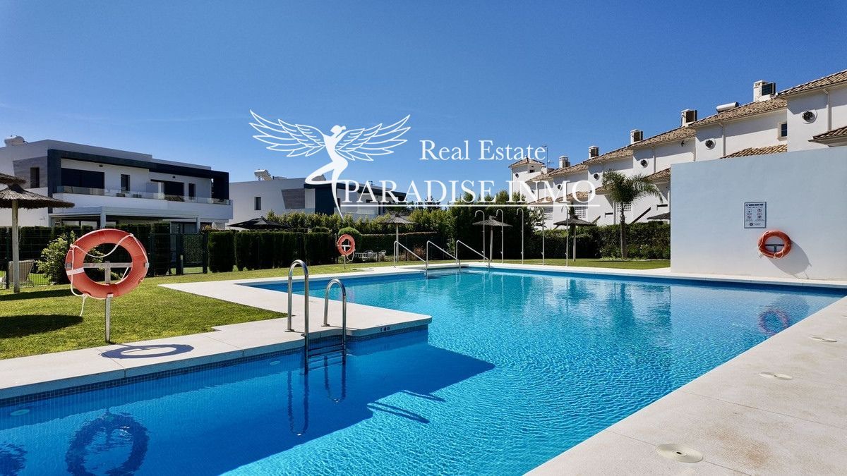 Вилла на продажу Estepona, Málaga. Ref: 8960. Paradise Group 