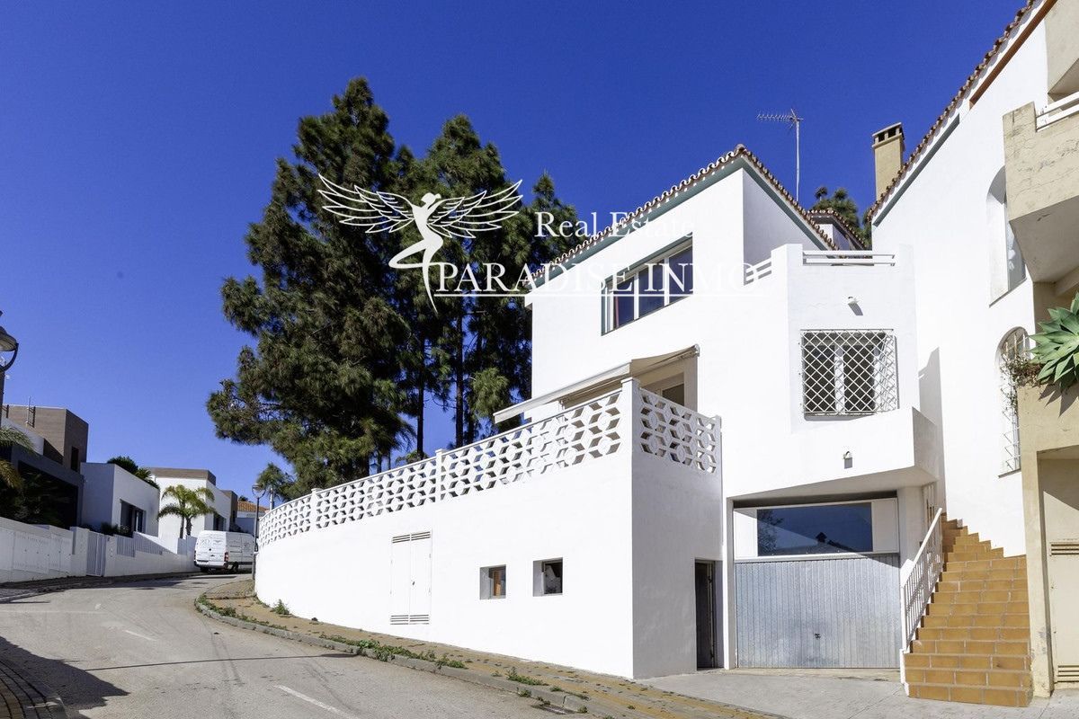 Вилла на продажу Marbella, Málaga. Ref: 8996. Paradise Group 