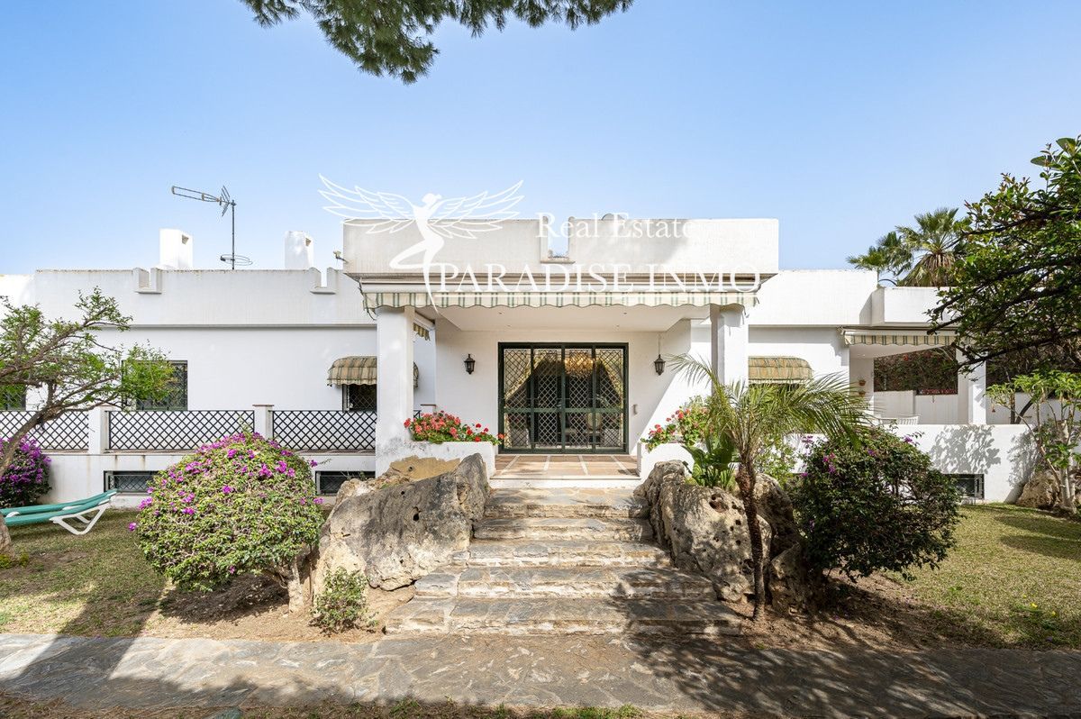 Вилла на продажу Marbella, Málaga. Ref: 9276. Paradise Group 