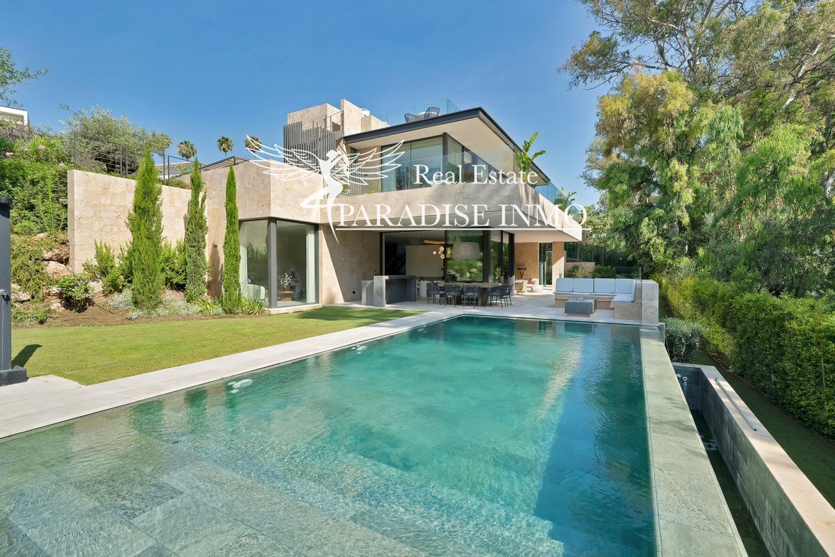 Вилла на продажу Marbella, Málaga. Ref: 9372. Paradise Group 