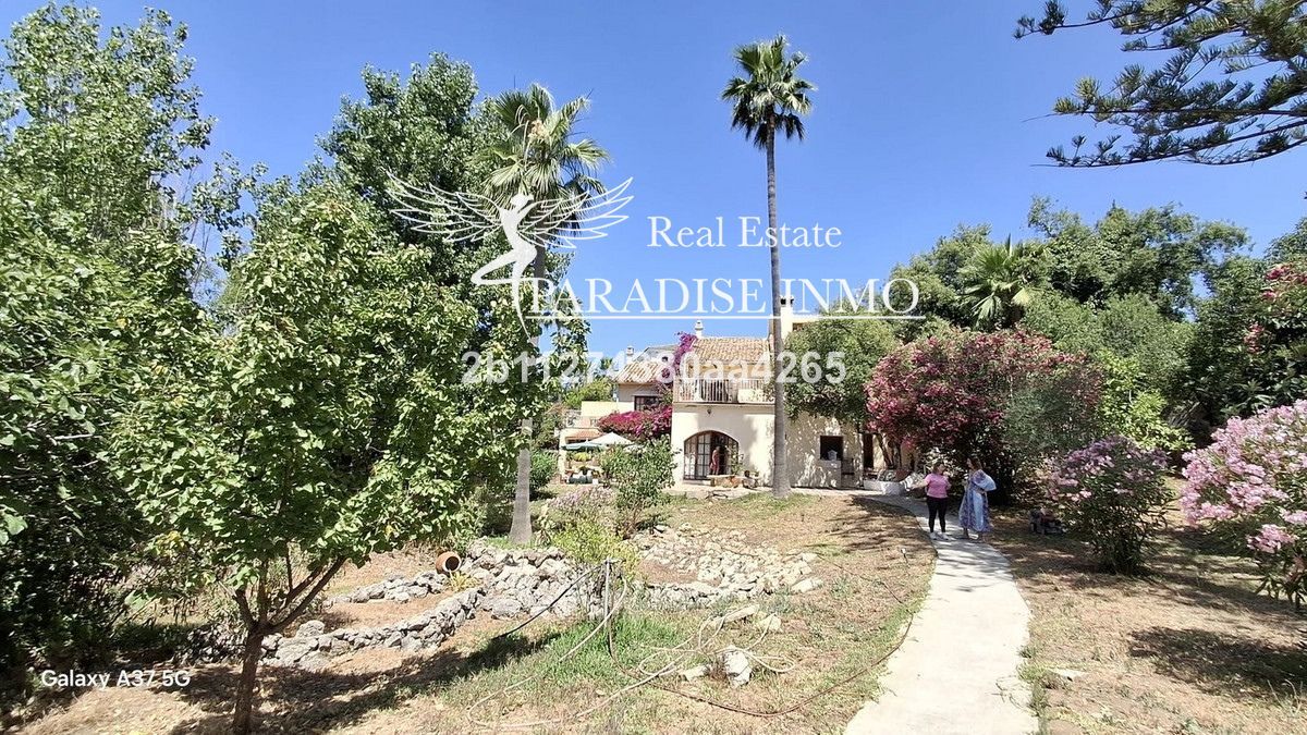 Вилла на продажу Marbella, Málaga. Ref: 9386. Paradise Group 