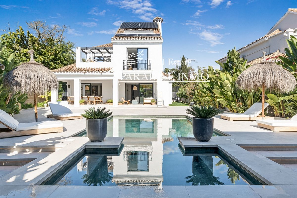 Detached villa for sale Marbella, Málaga. Ref: 9406. Paradise Group 