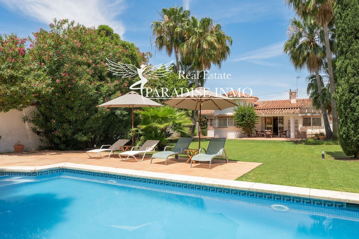 Detached villa for sale Marbella, Málaga. Ref: 9422. Paradise Group 