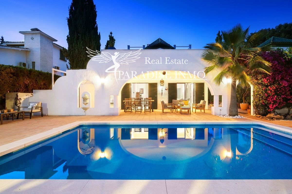 Detached villa for sale Marbella, Málaga. Ref: 9431. Paradise Group 