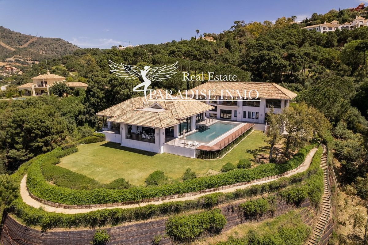 Detached villa for sale Benahavis, Málaga. Ref: 9516. Paradise Group 